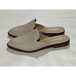 CL by Chinese Laundry Sz 11 M Ivory Faux Leather Pointed Toe Flat Slide Mules